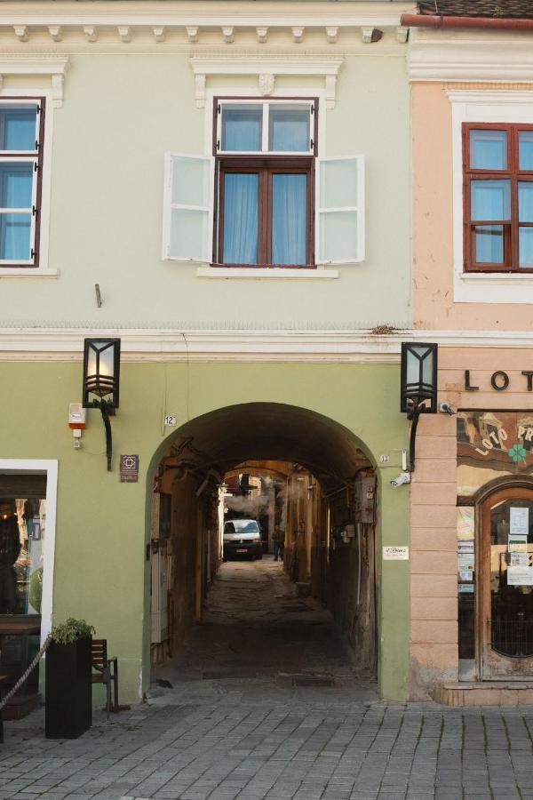Comfee Apartment - Ultracentral Brasov Exterior photo